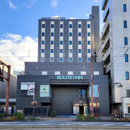 Hotel Route-Inn Toyama Ekimae Экстерьер фото