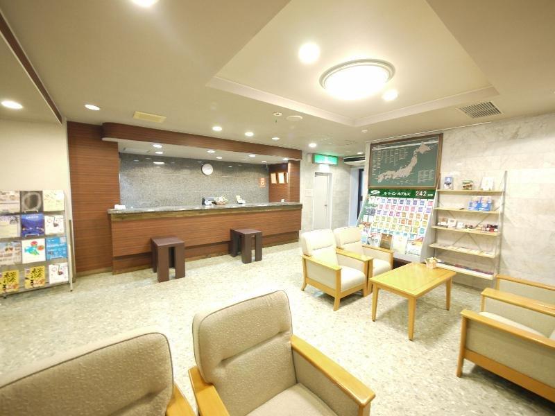 Hotel Route-Inn Toyama Ekimae Экстерьер фото