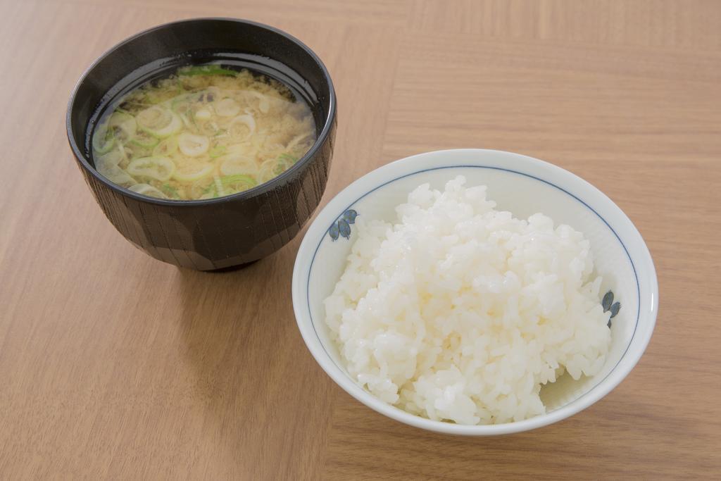 Hotel Route-Inn Toyama Ekimae Экстерьер фото
